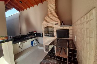 Casa &agrave; venda - 188m&sup2; - Centro