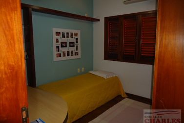 Casa &agrave; venda - 302m&sup2; - Centro