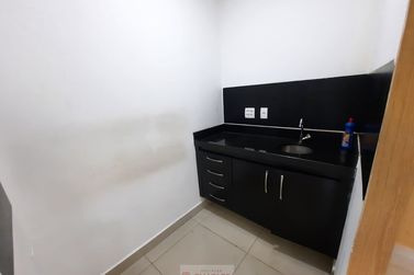 Sala Comercial para alugar - 114m&sup2; - Centro