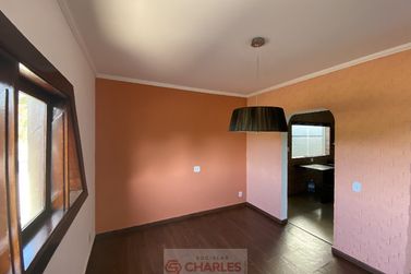 Casa &agrave; venda - 235m&sup2; - Centro