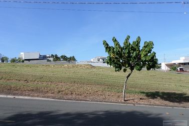 Terreno &agrave; venda - 10m&sup2; - Centro