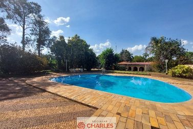 S&iacute;tio para alugar - 634m&sup2; - Centro