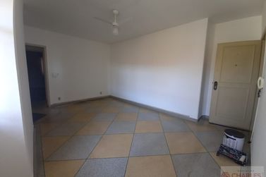 Apartamento para alugar - 110m&sup2; - Centro