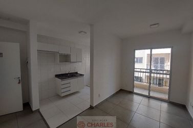 Apartamento para alugar - 48m&sup2; - Centro