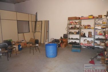 Sal&atilde;o Comercial &agrave; venda - 212m&sup2; - Centro