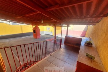 Casa para alugar - 173m&sup2; - Centro