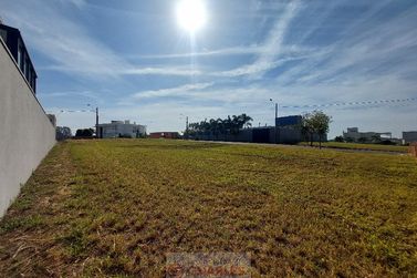 Terreno &agrave; venda - 10m&sup2; - Centro