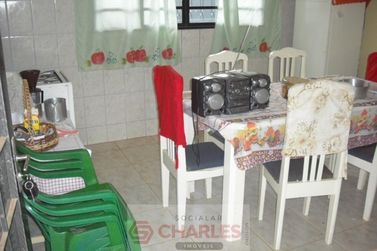 S&iacute;tio &agrave; venda - 130m&sup2; - Centro