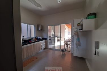 Casa &agrave; venda - 188m&sup2; - Centro