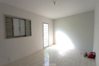 Casa para alugar - 35m&sup2; - Centro