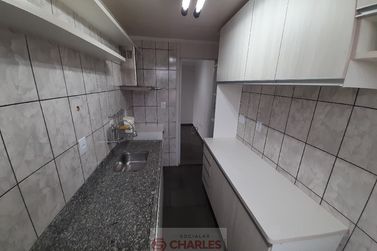 Apartamento &agrave; venda - 48m&sup2; - Centro