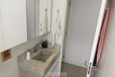 Apartamento &agrave; venda - 46m&sup2; - Centro