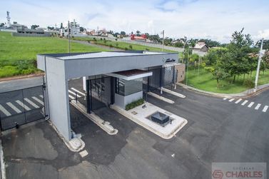 Terreno &agrave; venda - 10m&sup2; - Centro