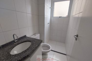 Apartamento para alugar - 48m&sup2; - Centro