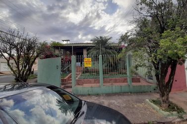 Casa &agrave; venda - 152m&sup2; - Centro