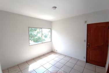 Apartamento para alugar - 46m&sup2; - Centro