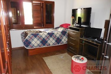 Casa &agrave; venda - 335m&sup2; - Centro