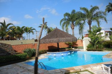 Casa &agrave; venda - 1000m&sup2; - Centro