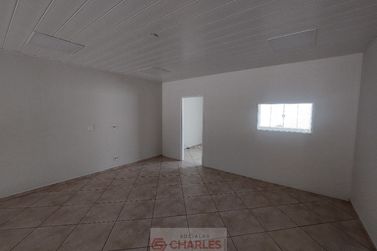 Sal&atilde;o Comercial para alugar - 163m&sup2; - Centro