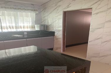 S&iacute;tio &agrave; venda - 640m&sup2; - Centro