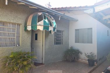 Casa &agrave; venda - 171m&sup2; - Centro