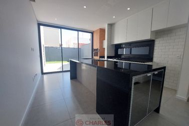 Casa &agrave; venda - 155m&sup2; - Centro