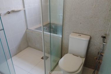 Casa &agrave; venda - 280m&sup2; - Centro