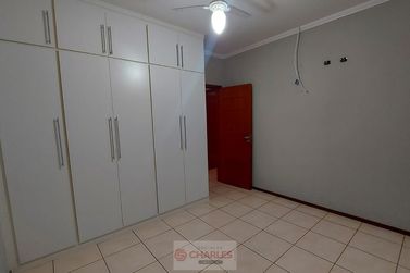 Casa &agrave; venda - 185m&sup2; - Centro