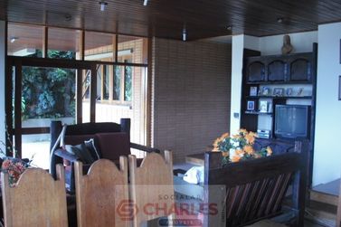 Casa &agrave; venda - 475m&sup2; - Centro