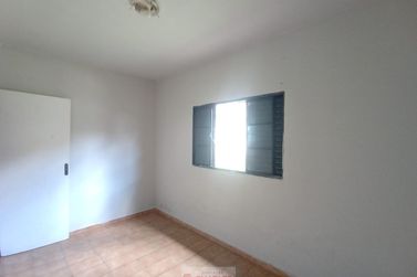Casa &agrave; venda - 90m&sup2; - Centro