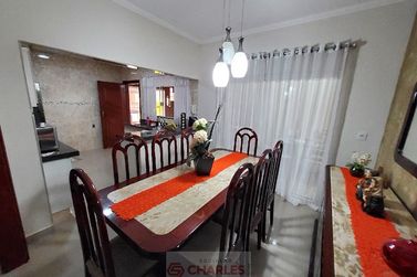 Casa &agrave; venda - 173m&sup2; - Centro