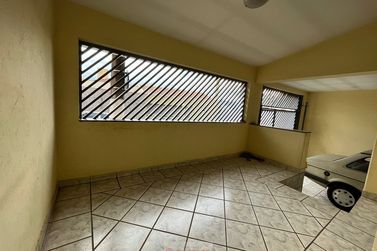 Casa &agrave; venda - 253m&sup2; - Centro