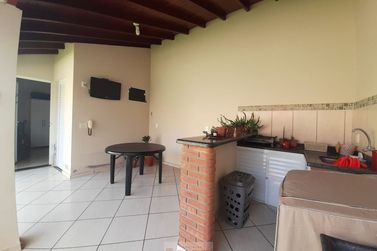 Casa &agrave; venda - 155m&sup2; - Centro