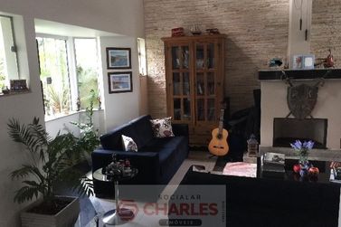 Casa &agrave; venda - 10m&sup2; - Centro