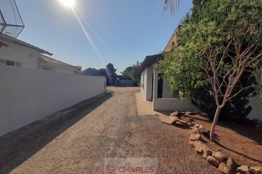 Sal&atilde;o Comercial para alugar - 300m&sup2; - Centro