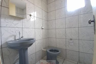 Casa para alugar - 60m&sup2; - Centro
