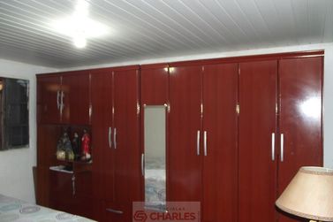 Casa &agrave; venda - 100m&sup2; - Centro