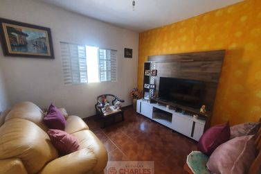 Casa para alugar - 173m&sup2; - Centro