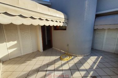 Casa para alugar - 200m&sup2; - Centro
