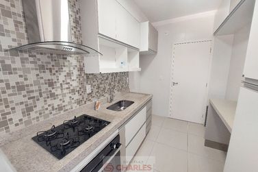 Apartamento &agrave; venda - 73m&sup2; - Centro