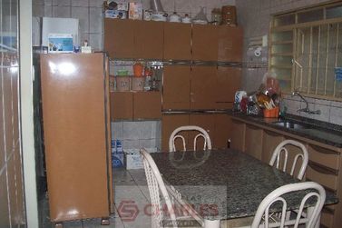 Casa &agrave; venda - 120m&sup2; - Centro