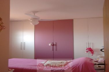 Casa &agrave; venda - 250m&sup2; - Centro