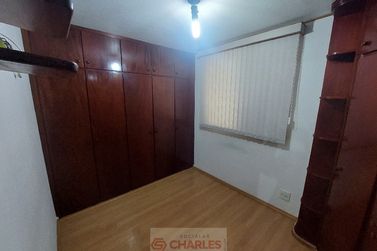 Apartamento &agrave; venda - 48m&sup2; - Centro