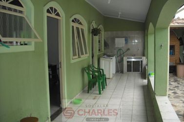 Casa &agrave; venda - 100m&sup2; - Centro