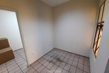 Sal&atilde;o Comercial para alugar - 45m&sup2; - Centro