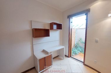 Casa para alugar - 360m&sup2; - Centro