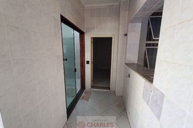Casa para alugar - 200m&sup2; - Centro