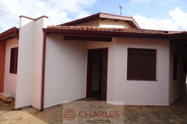 Casa &agrave; venda - 100m&sup2; - Centro