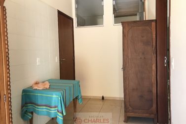 Casa &agrave; venda - 297m&sup2; - Centro