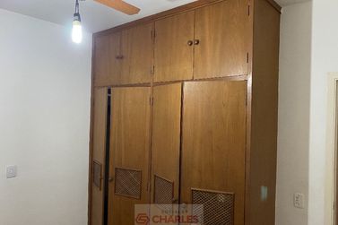 Casa &agrave; venda - 238m&sup2; - Centro